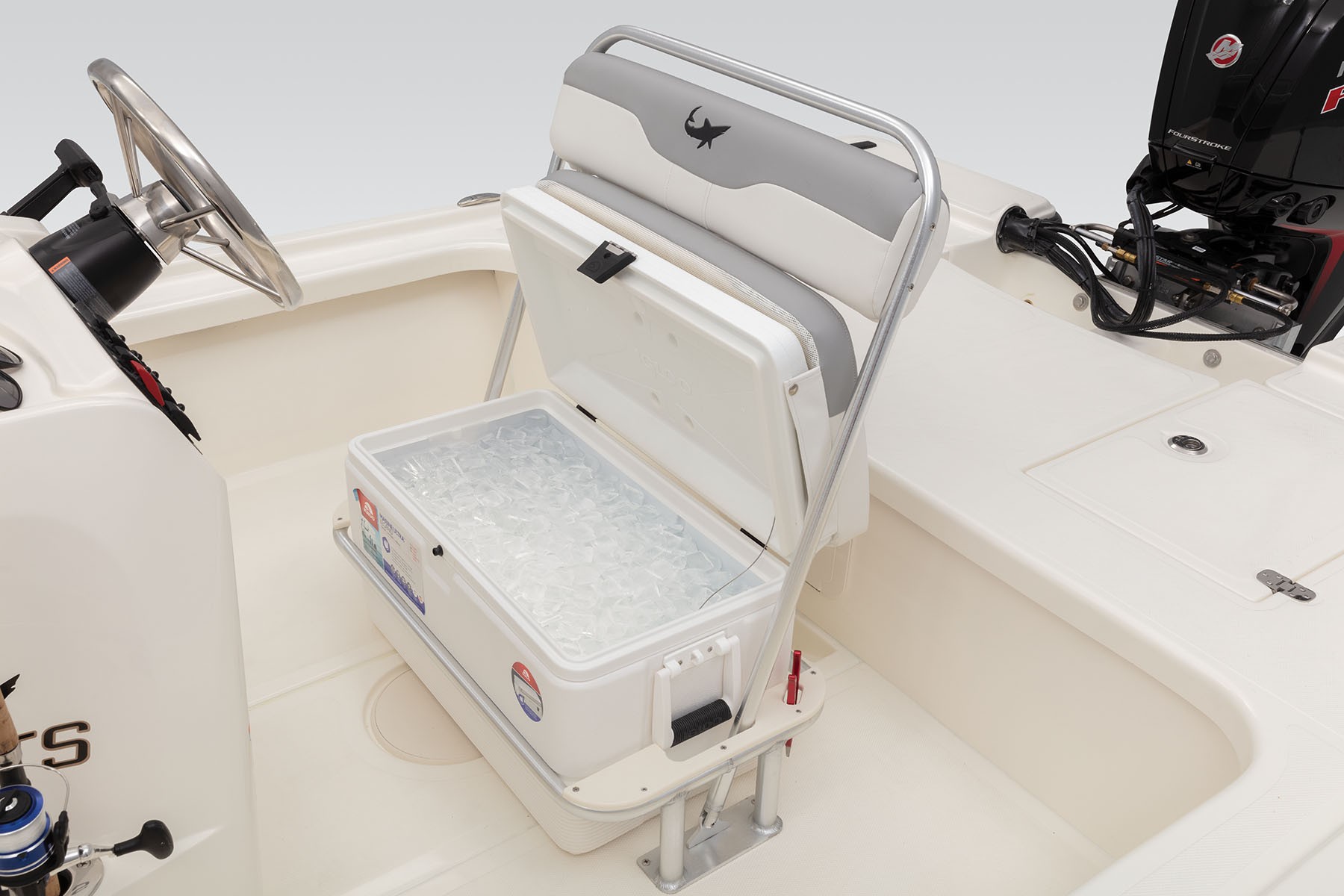 18 LTS MAKO Skiff
